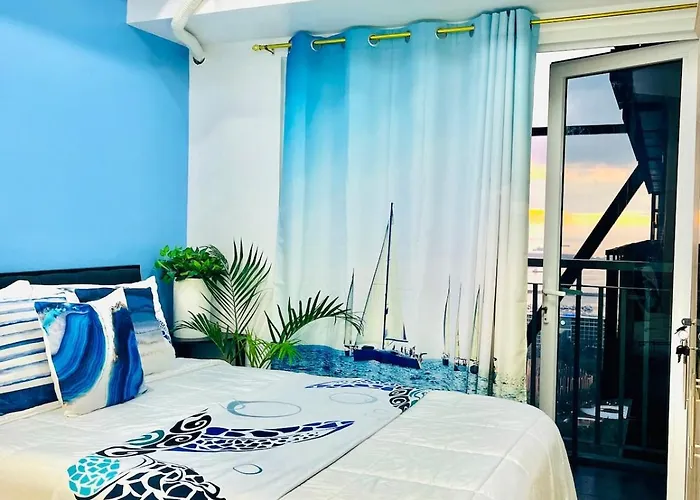 Cozy With Balcony, Bay And Golden Hour, Karaoke, Netflix, Ps4, Popcorn, Near Picc, Moa, Dlsu Taft Ave Malate, Naia Airport And Rizal Stadium Appartement Manille