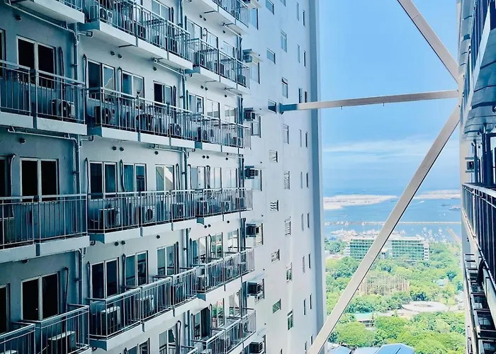 Cozy With Balcony, Bay And Golden Hour, Karaoke, Netflix, Ps4, Popcorn, Near Picc, Moa, Dlsu Taft Ave Malate, Naia Airport And Rizal Stadium Manille