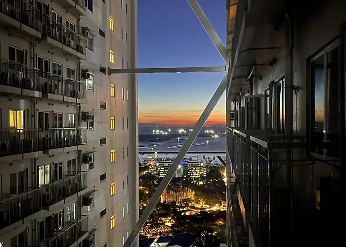 Appartement Cozy With Balcony, Bay And Golden Hour, Karaoke, Netflix, Ps4, Popcorn, Near Picc, Moa, Dlsu Taft Ave Malate, Naia Airport And Rizal Stadium