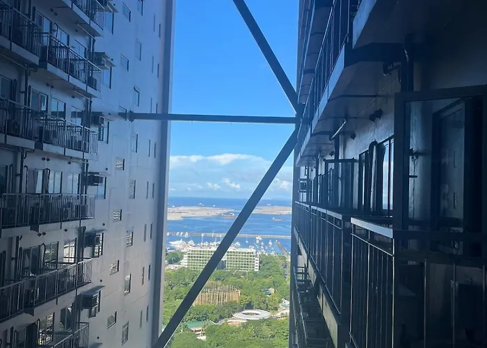 Cozy With Balcony, Bay And Golden Hour, Karaoke, Netflix, Ps4, Popcorn, Near Picc, Moa, Dlsu Taft Ave Malate, Naia Airport And Rizal Stadium Appartement Manille