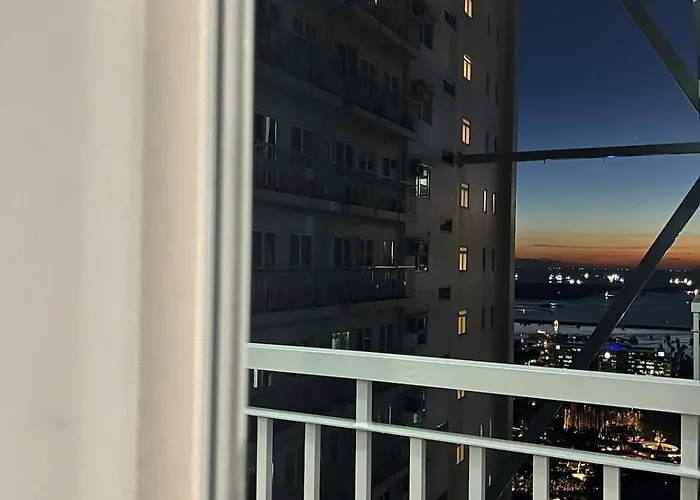 Appartement Cozy With Balcony, Bay And Golden Hour, Karaoke, Netflix, Ps4, Popcorn, Near Picc, Moa, Dlsu Taft Ave Malate, Naia Airport And Rizal Stadium *